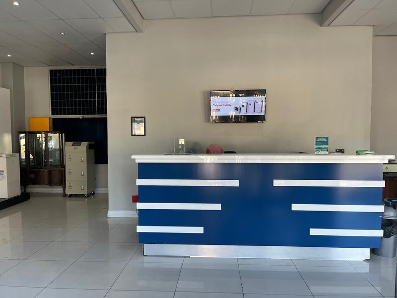 To Let Commercial Property for Rent in Claremont Western Cape